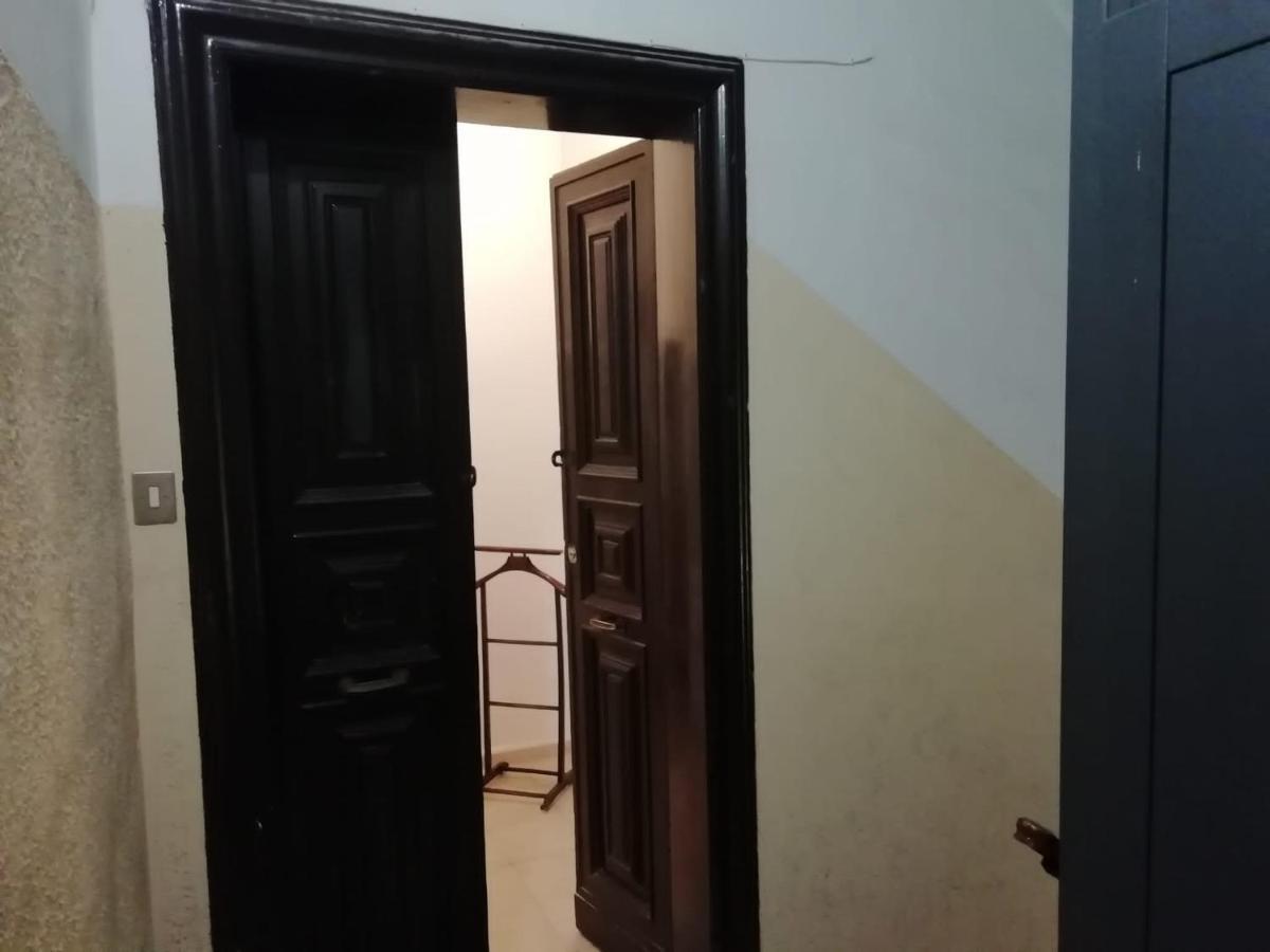 Appartement Rosso Quintino à Bari Extérieur photo